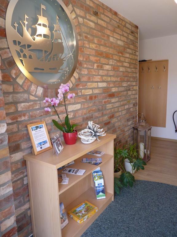 Cafe Und Pension Blohm Greifswald Dış mekan fotoğraf
